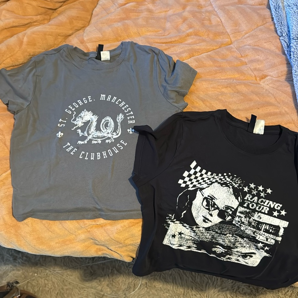 H&M Black and Gray Graphic Crop Tops